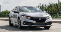 Honda Civic 'xả kho', giảm giá lên tới 100 triệu đồng